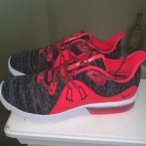 Nike Air Max Sequent 3